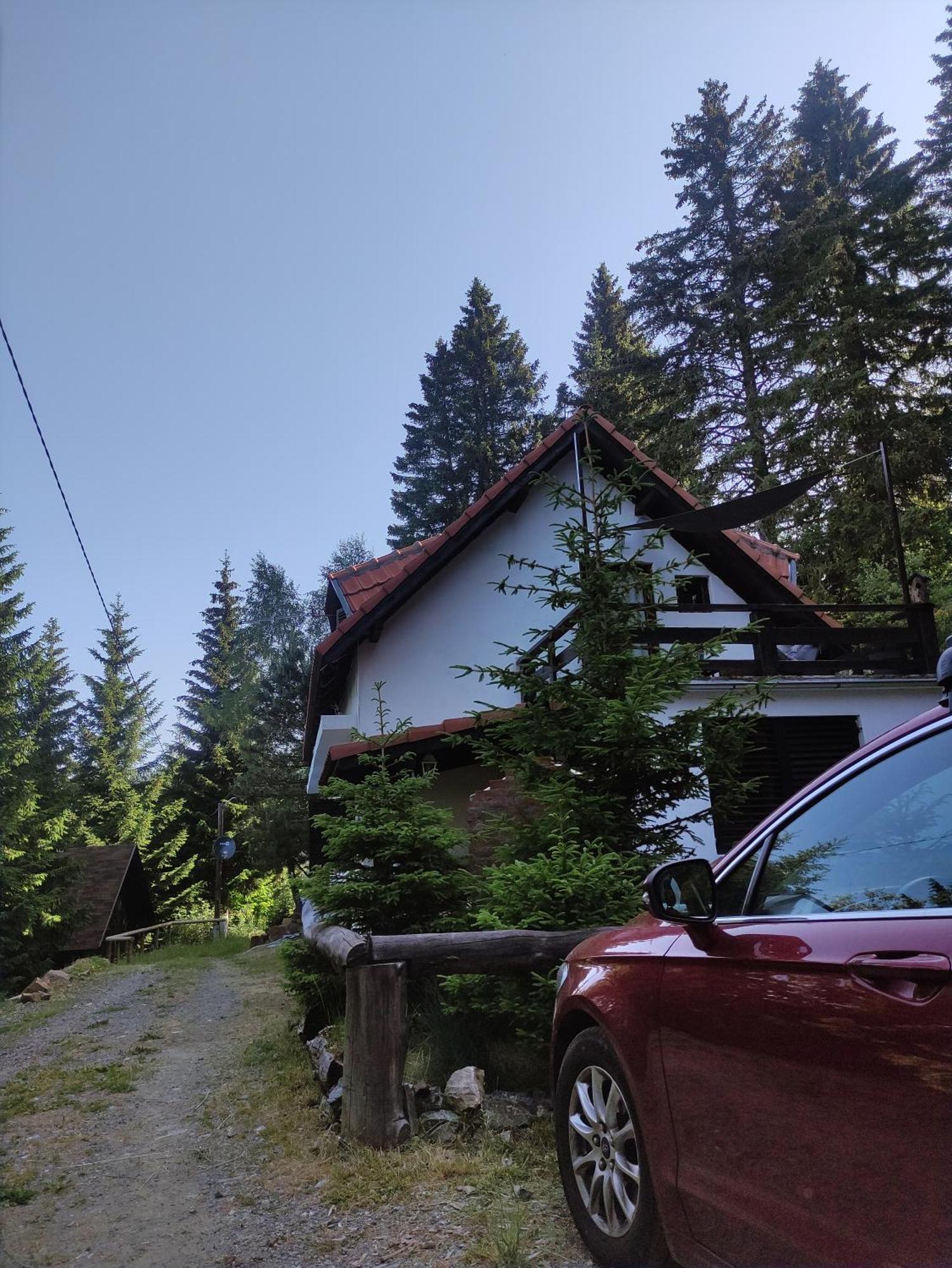 ホテル Uki & Sofi Mountain House コパオニク エクステリア 写真